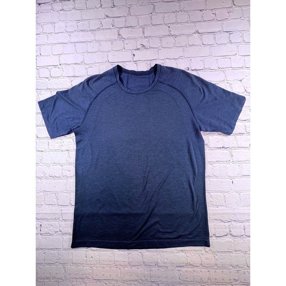 Lululemon Metal Vent Tech Shirt Men Large Blue Short Sleeve Seamless Activewear